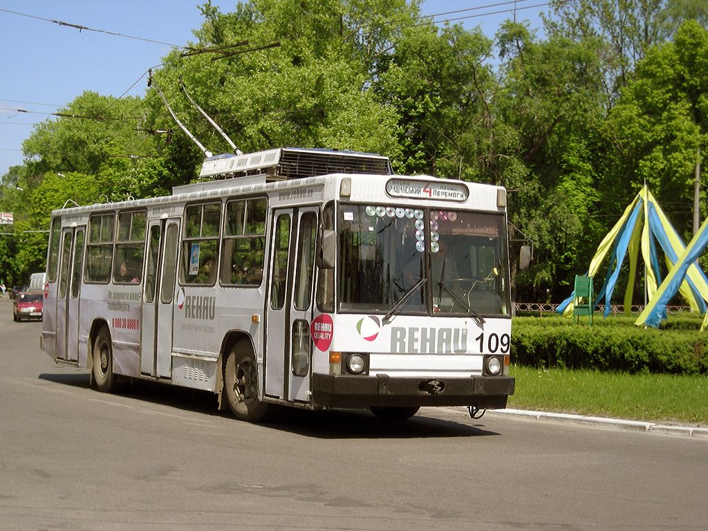 Белая Церковь, ЮМЗ Т2 № 109