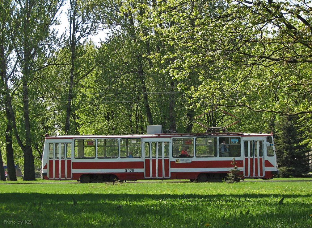 Санкт-Петербург, ЛМ-68М № 5438