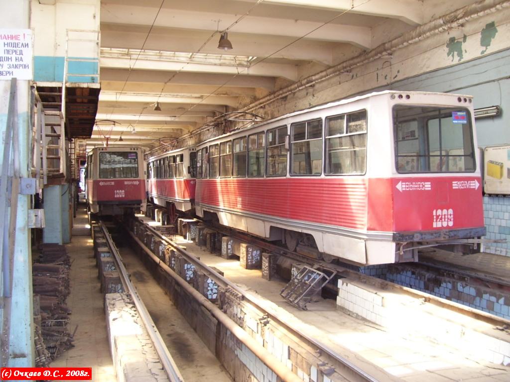 Саратов, 71-605 (КТМ-5М3) № 1206; Саратов, 71-605 (КТМ-5М3) № 1209; Саратов — Кировское трамвайное депо