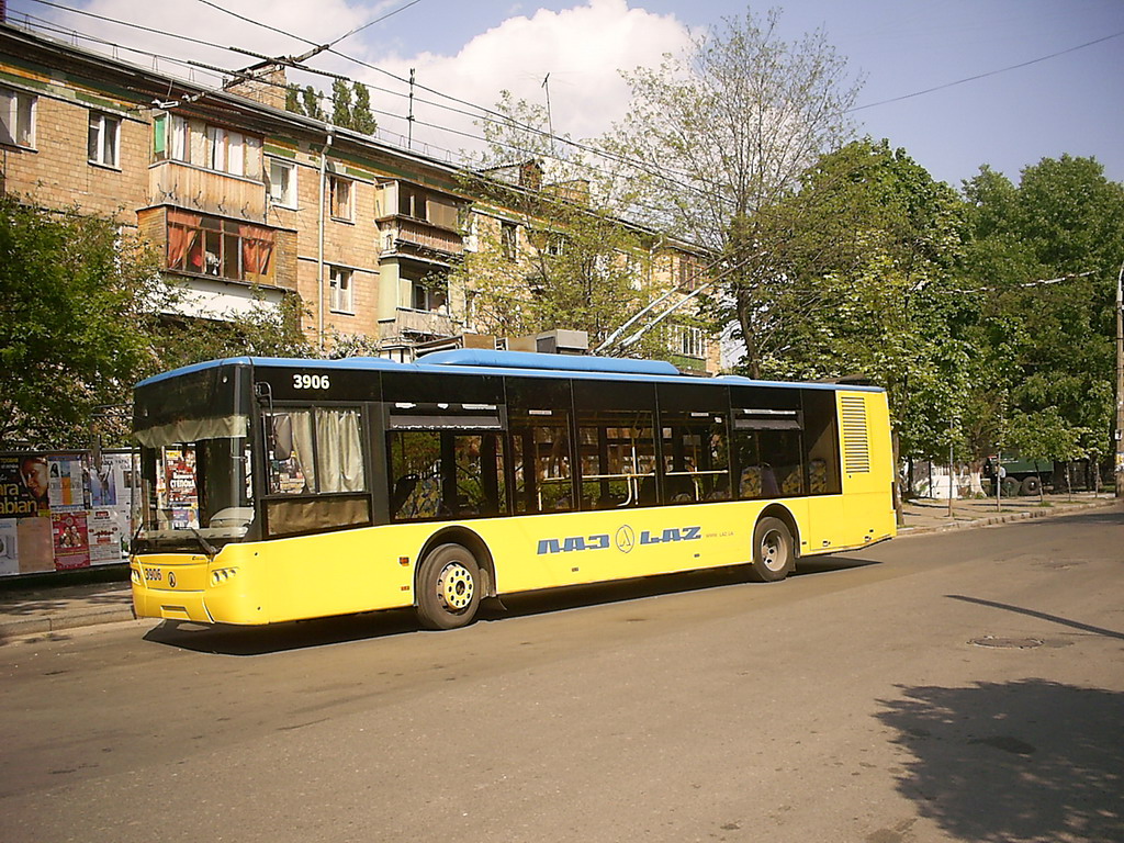 Киев, ЛАЗ E183D1 № 3906