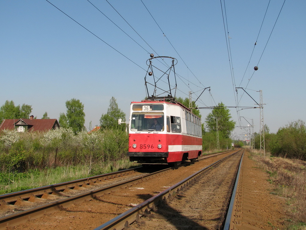 Saint-Petersburg, LM-68M Br. 8596