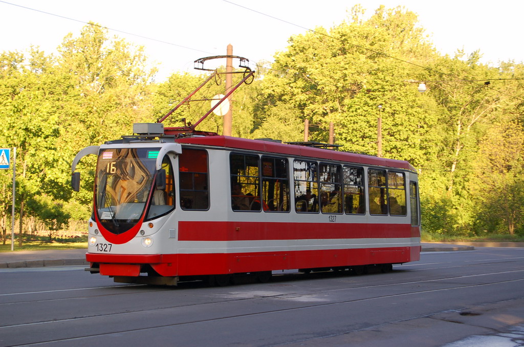 Санкт-Петербург, 71-134А (ЛМ-99АВН) № 1327 Санкт-Петербург, 71-134А (ЛМ-99АВН) № 1327