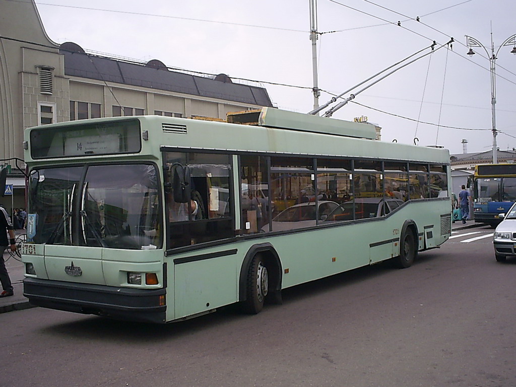 Киев, МАЗ-103Т № 1701