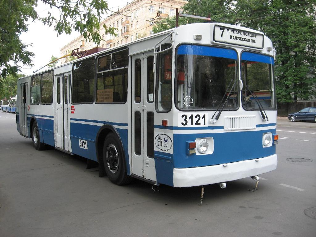 Москва, ЗиУ-682Г-016  [Г0М] № 3121