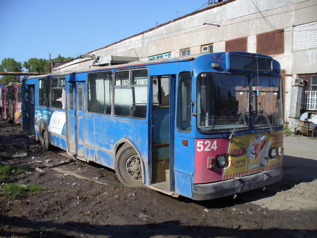 Киров, ЗиУ-682Г [Г00] № 524