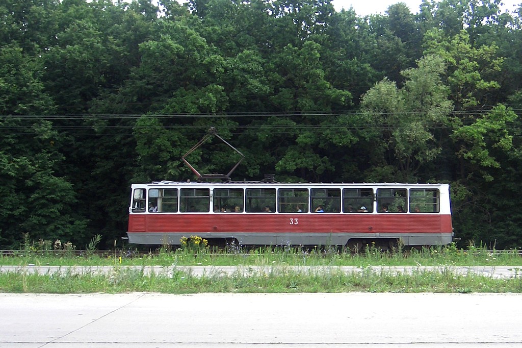 Stary Oskol, 71-605 (KTM-5M3) č. 33; Stary Oskol — Tram and Nature