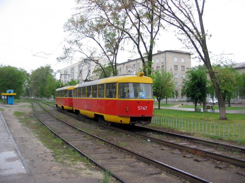 Волгоград, Tatra T3SU № 5748; Волгоград, Tatra T3SU № 5747
