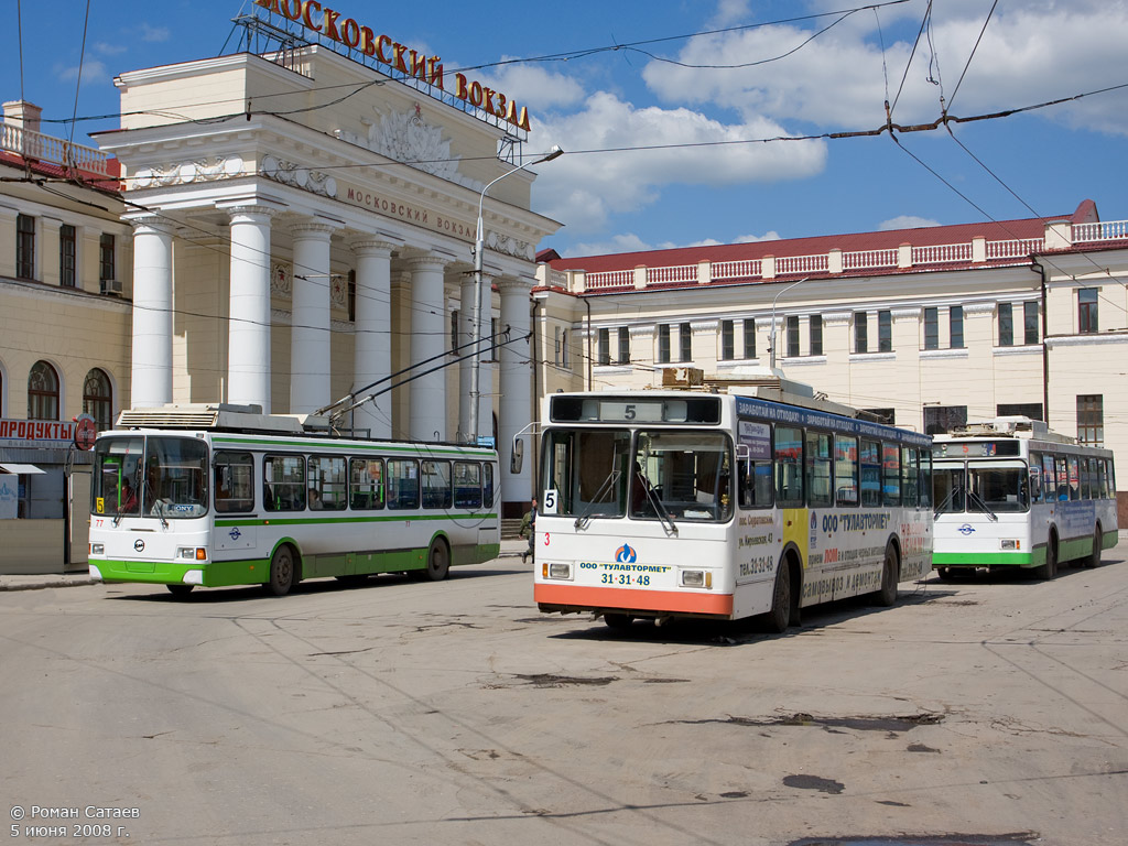 Tula, LiAZ-5280 (VZTM) Nr 77; Tula, VMZ-5298-20 Nr 3 Tula, LiAZ-5280 (VZTM) Nr 77; Tula, VMZ-5298-20 Nr 3