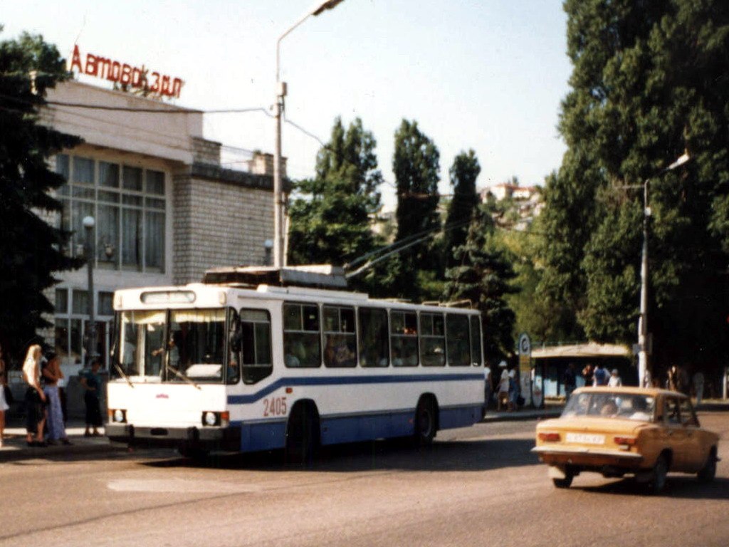 Севастополь, ЮМЗ Т2 № 2405
