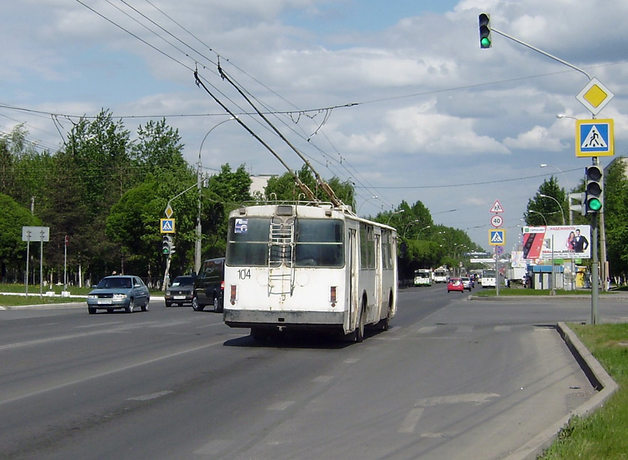 Вологда, ВМЗ-100 № 104