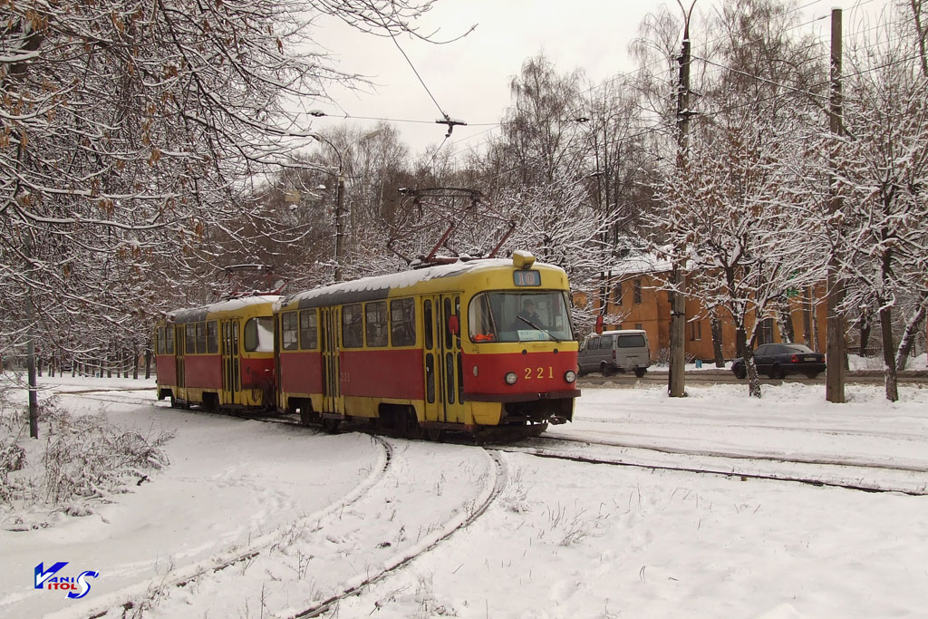 Тверь, Tatra T3SU № 221; Тверь — Тверской трамвай в начале 2000-х гг. (2002 — 2006 гг.)