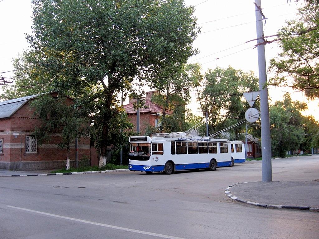 Ростов-на-Дону, ЗиУ-682Г-016.02 (с широкой 1-й дверью) № 318