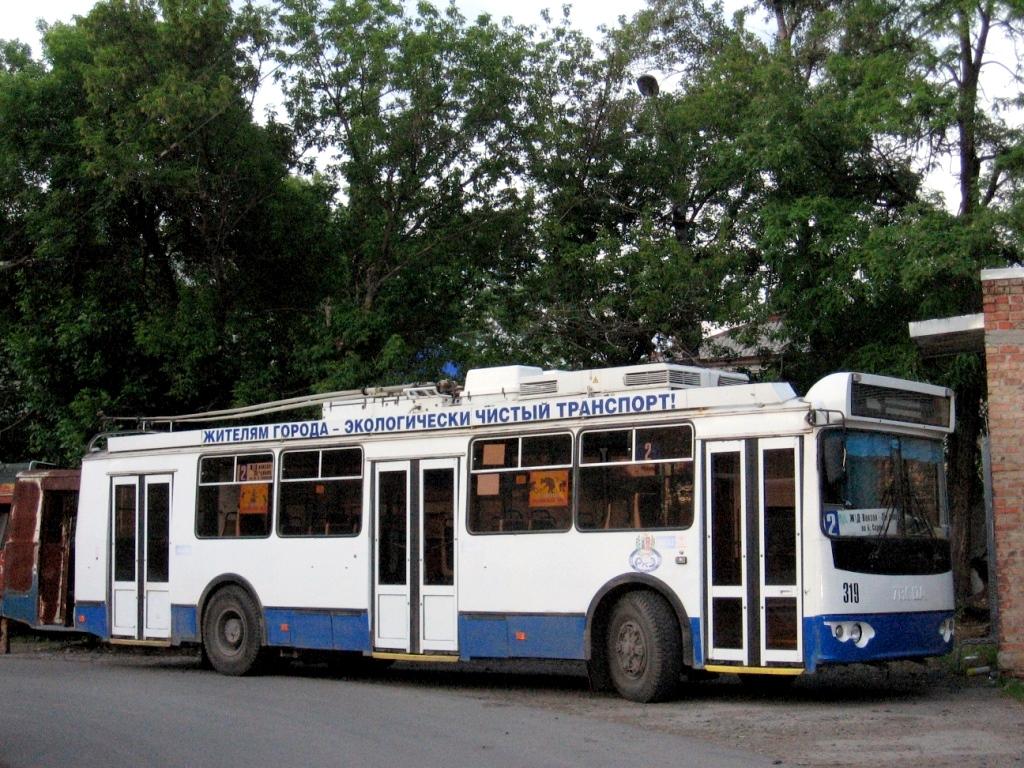 Ростов-на-Дону, ЗиУ-682Г-016.02 (с широкой 1-й дверью) № 319