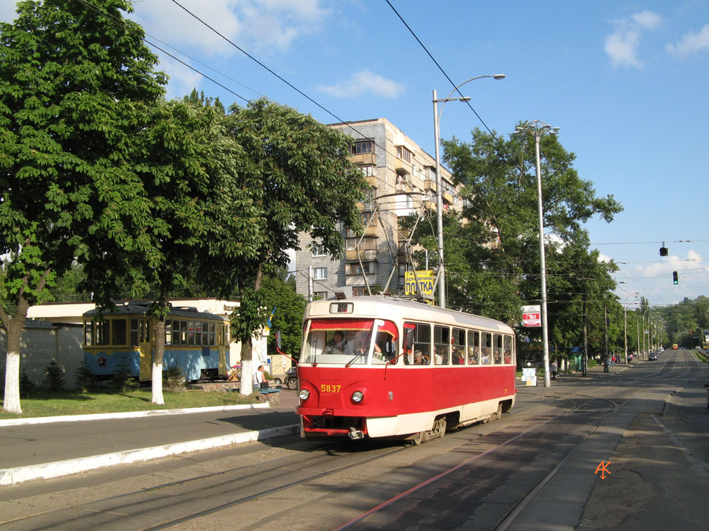 Киев, Tatra T3SU № 5837
