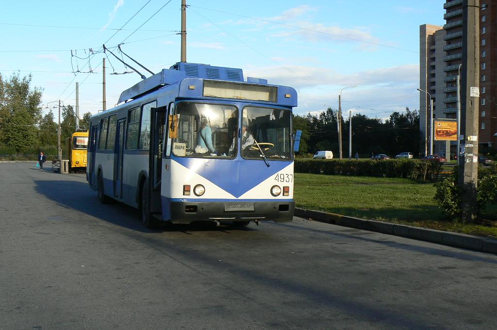 სანქტ-პეტერბურგი, BTZ-5276-04 № 4937