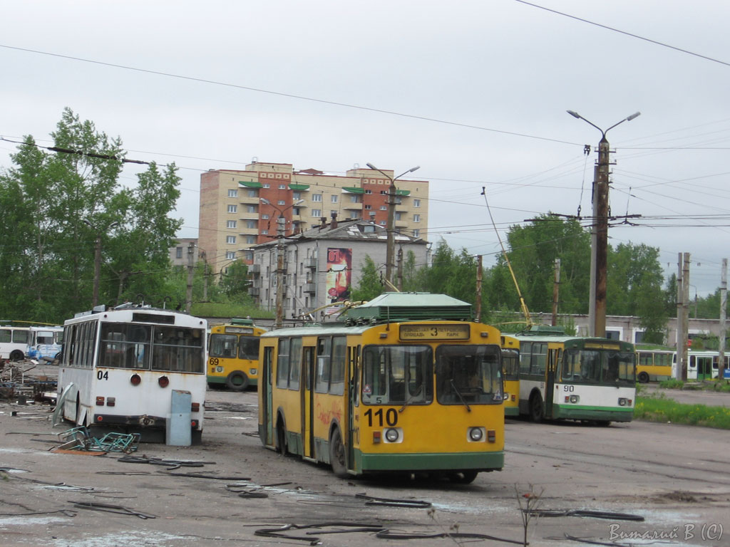Архангельск, Škoda 14Tr08/6 № 04; Архангельск, ВМЗ-170 № 110