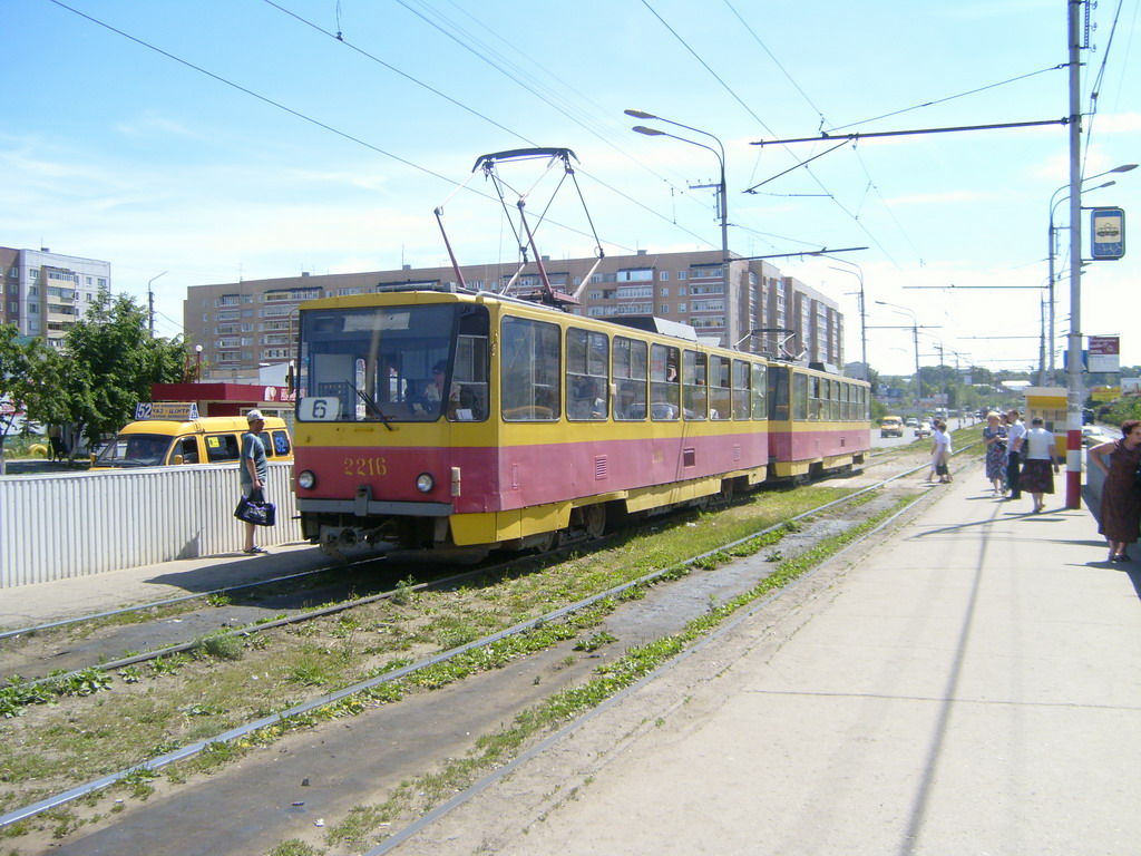 Uljanovszk, Tatra T6B5SU — 2216