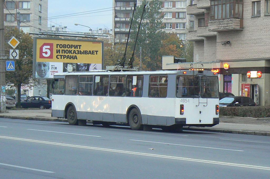 Sanktpēterburga, ZiU-682G-012 [G0A] № 4954