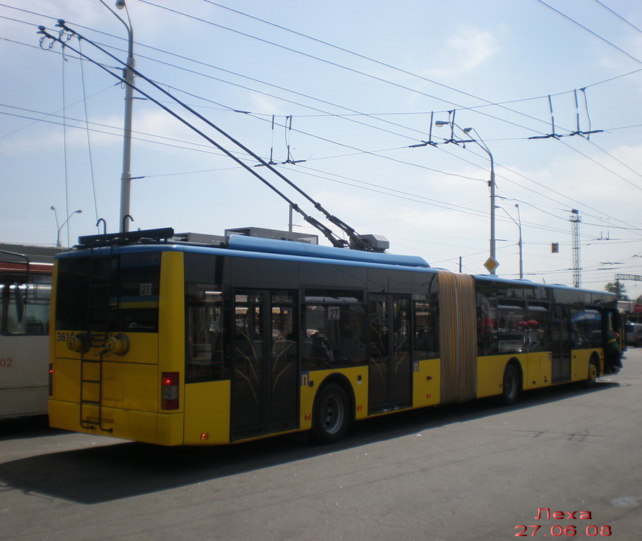 კიევი, LAZ E301D1 № 3610