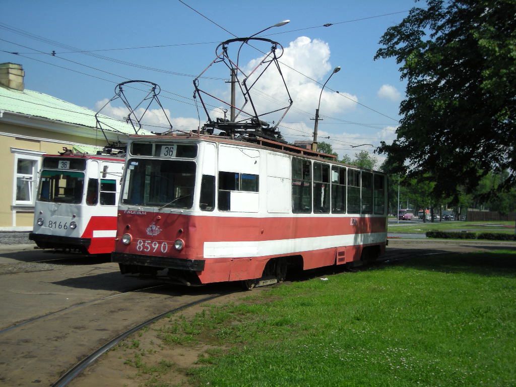 Saint-Petersburg, LM-68M č. 8590