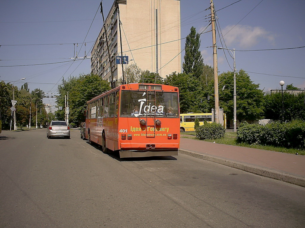 Киев, Škoda 14Tr02/6 № 401