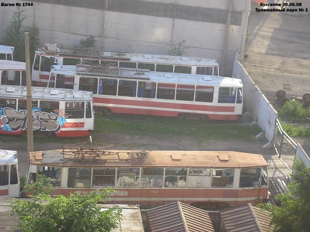 Sankt Peterburgas, LM-68M nr. 1744; Sankt Peterburgas, LM-68M nr. 1568