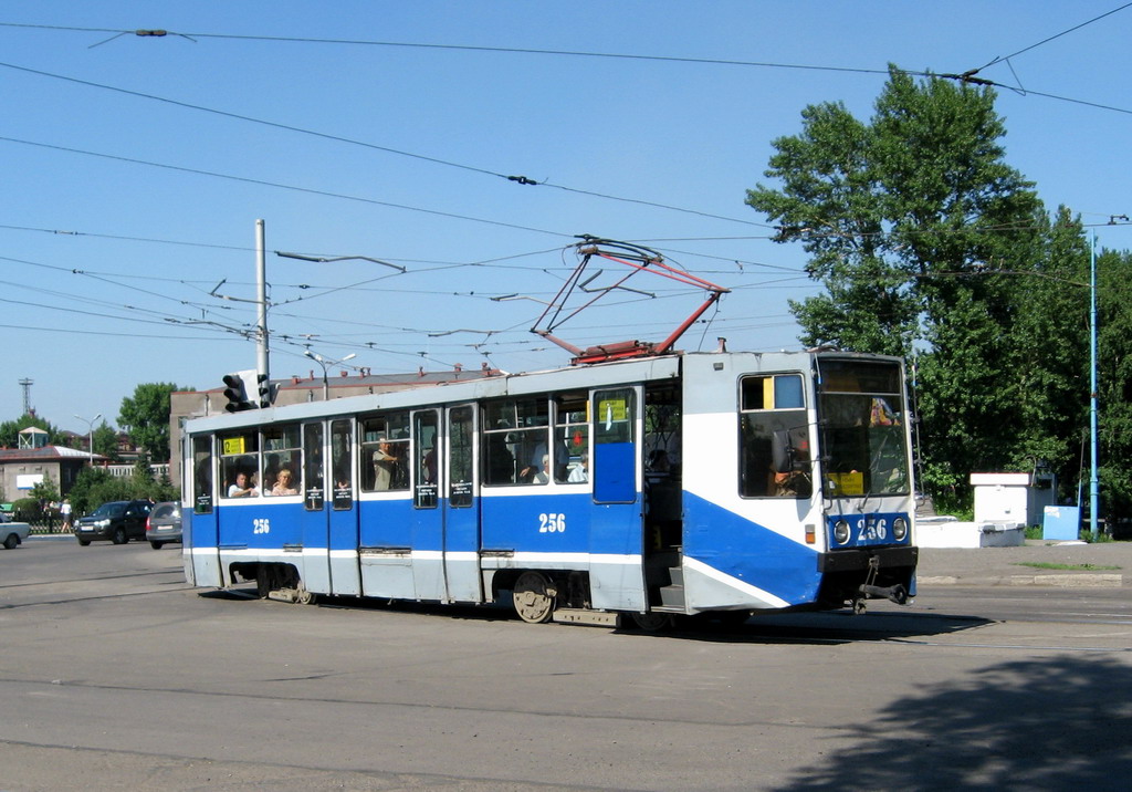 Новокузнецк, 71-608К № 256