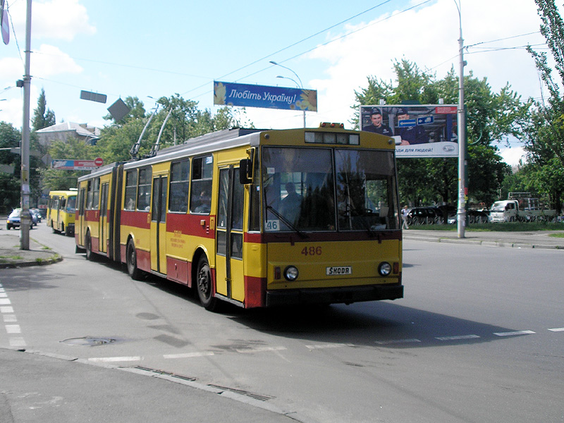 Киев, Škoda 15Tr03/6 № 486