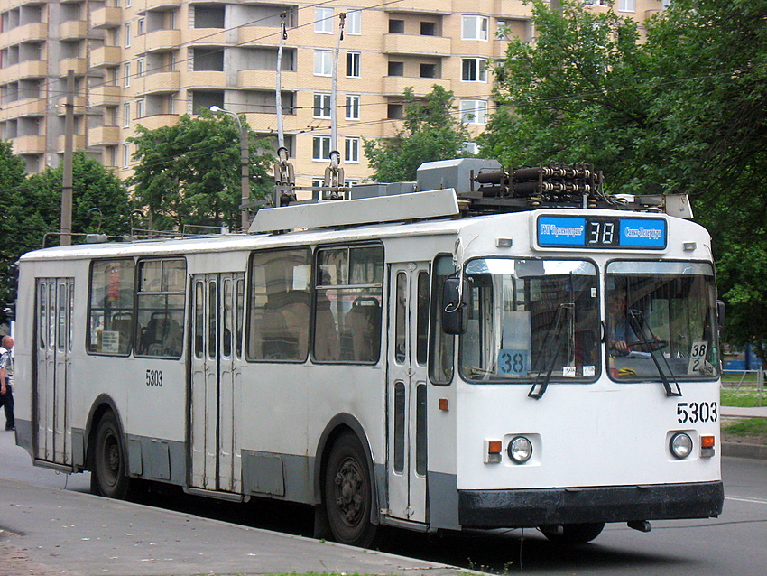 Санкт-Петербург, ЗиУ-682Г [Г00] № 5303