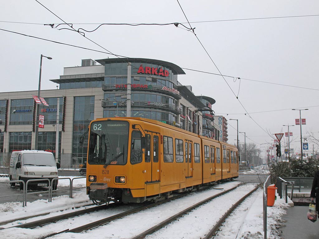 Будапешт, Duewag TW6000 № 1528