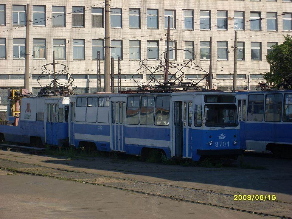 სანქტ-პეტერბურგი, LM-68M № 8701