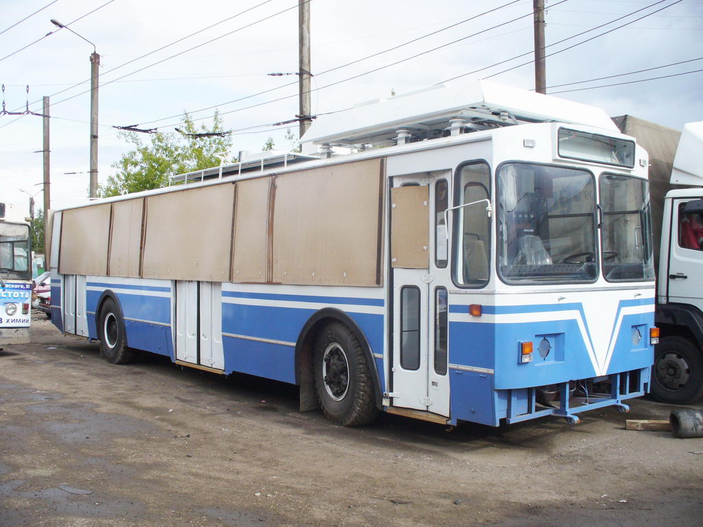 Киров, ЗиУ-682 КР Иваново № 606