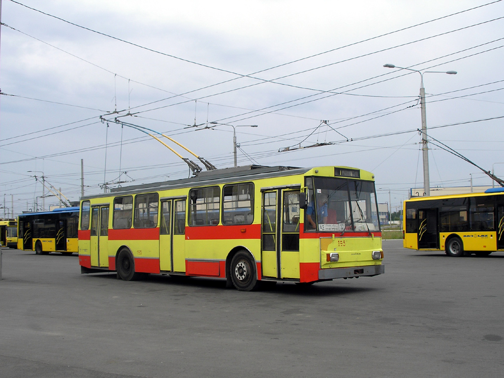 Kyjiw, Škoda 14Tr02/6 Nr. 195