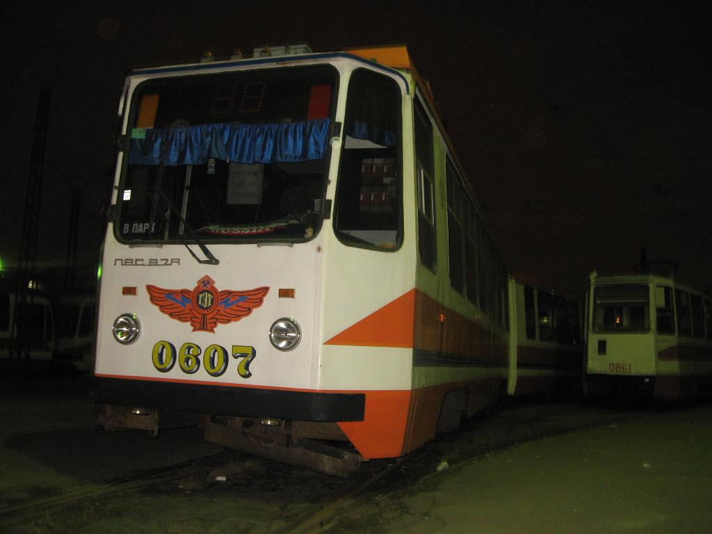 Saint-Petersburg, 71-147A (LVS-97A) č. 0607