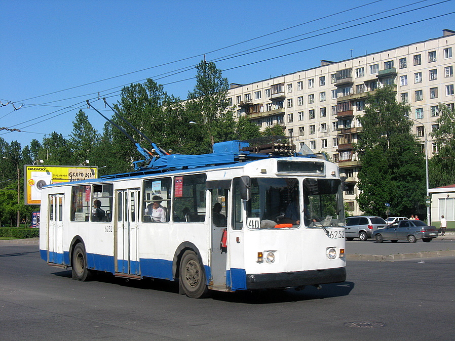 Санкт-Петербург, ЗиУ-682В [В00] № 6252