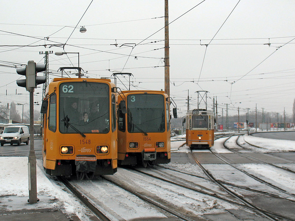 Budapest, Duewag TW6000 — 1548; Budapest, Duewag TW6000 — 1554; Budapest, Ganz CSMG2 — 1441