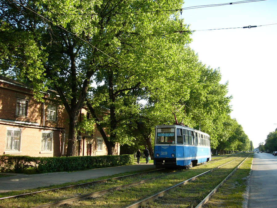 Taganrog, 71-605 (KTM-5M3) N°. 319