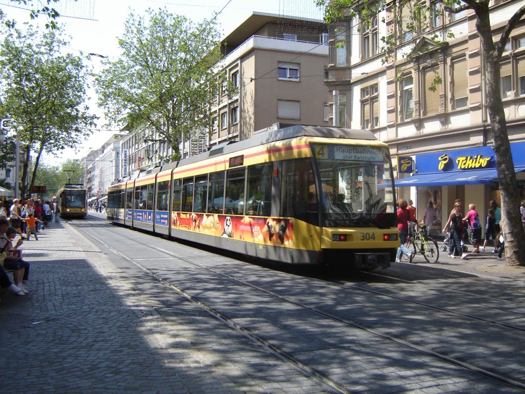 Карлсруэ, Duewag GT8-70DN № 304