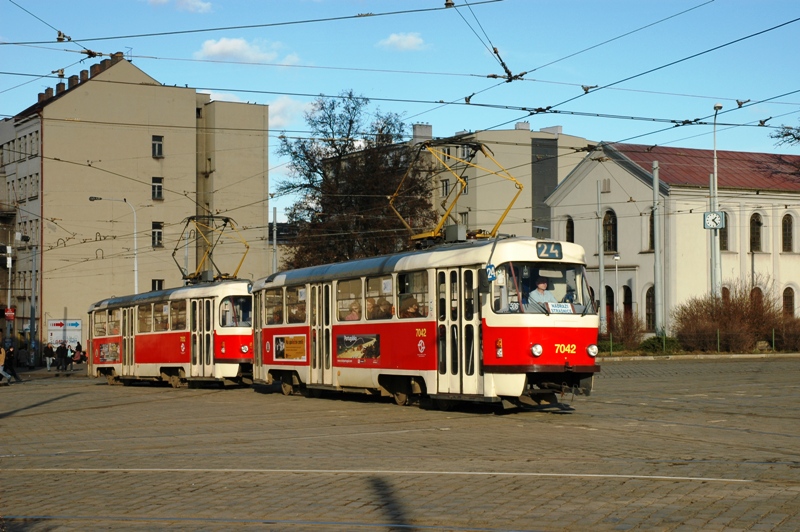 Прага, Tatra T3SUCS № 7042