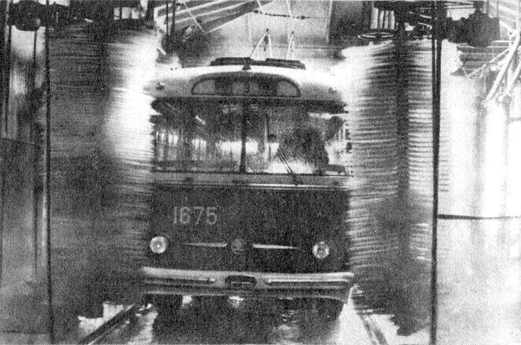 Киев, Škoda 9TrH29 № 1675; Киев — Исторические фотографии