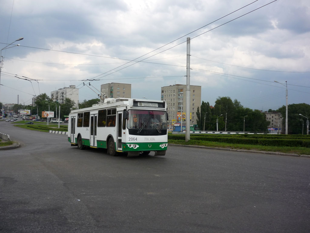 Пенза, ЗиУ-682Г-016.02 № 2064