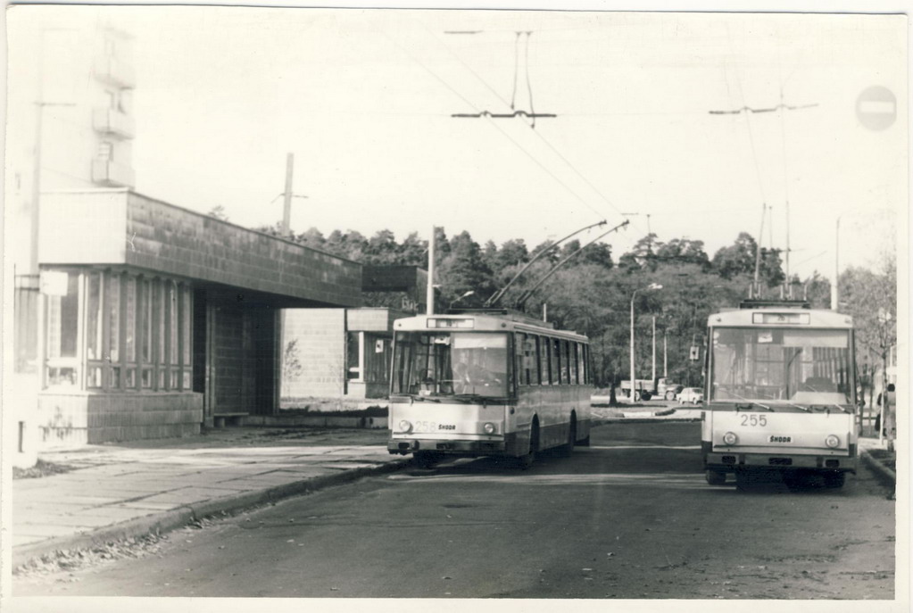 Kijiva, Škoda 14Tr02 № 258; Kijiva, Škoda 14Tr02 № 255; Kijiva — Historical photos
