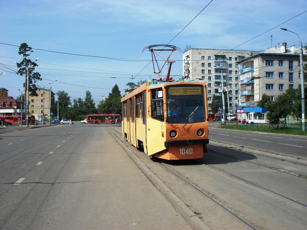 Казань, 71-608КМ № 1040