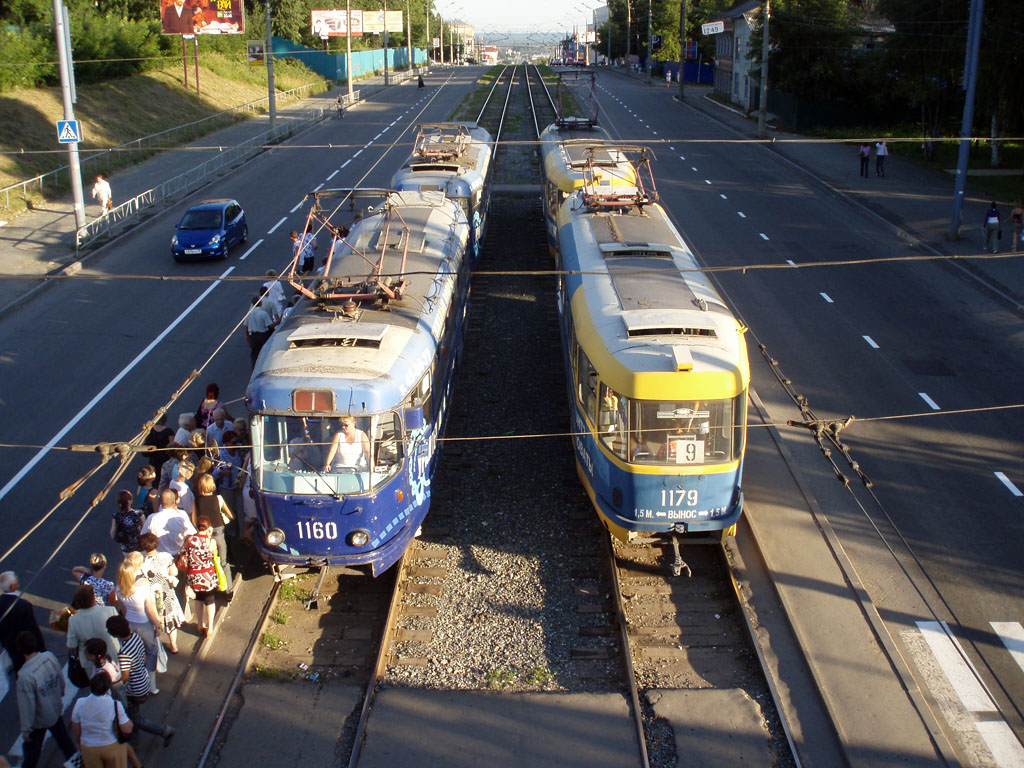 Ижевск, Tatra T3SU (двухдверная) № 1160; Ижевск, Tatra T3SU № 1179