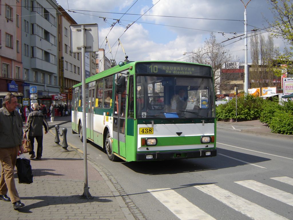Пльзень, Škoda 14TrM № 438