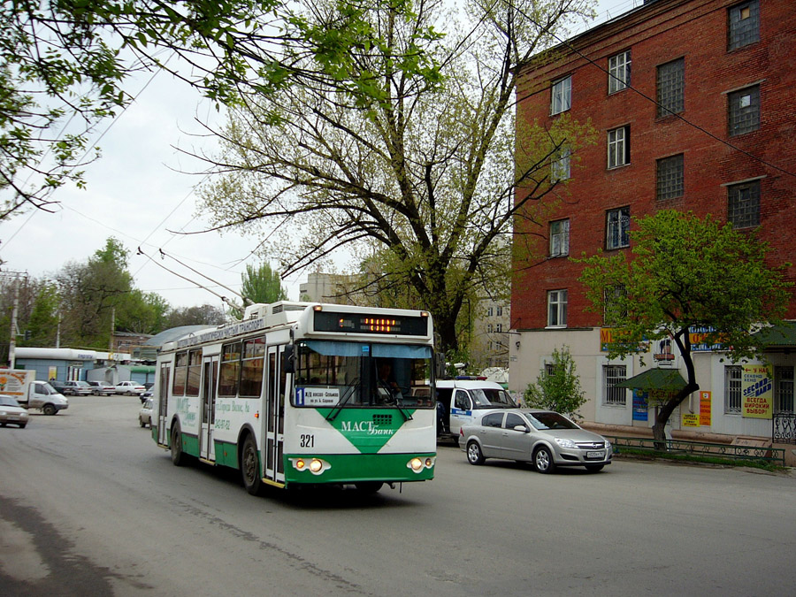 Ростов-на-Дону, ЗиУ-682Г-016.02 (с широкой 1-й дверью) № 321