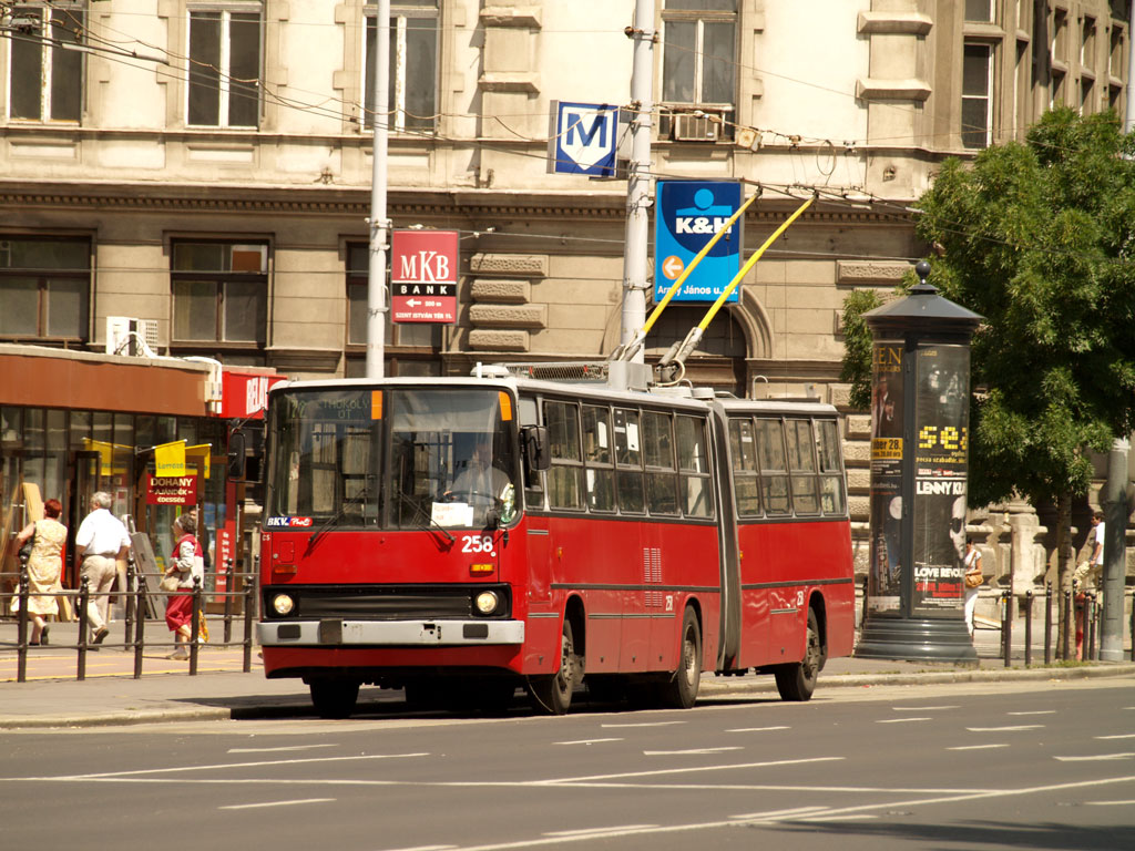 ბუდაპეშტი, Ikarus 280.94 № 258