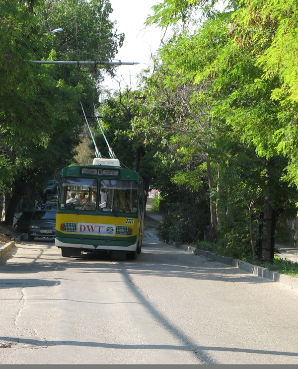 Севастополь, ЗиУ-682В-012 [В0А] № 2327