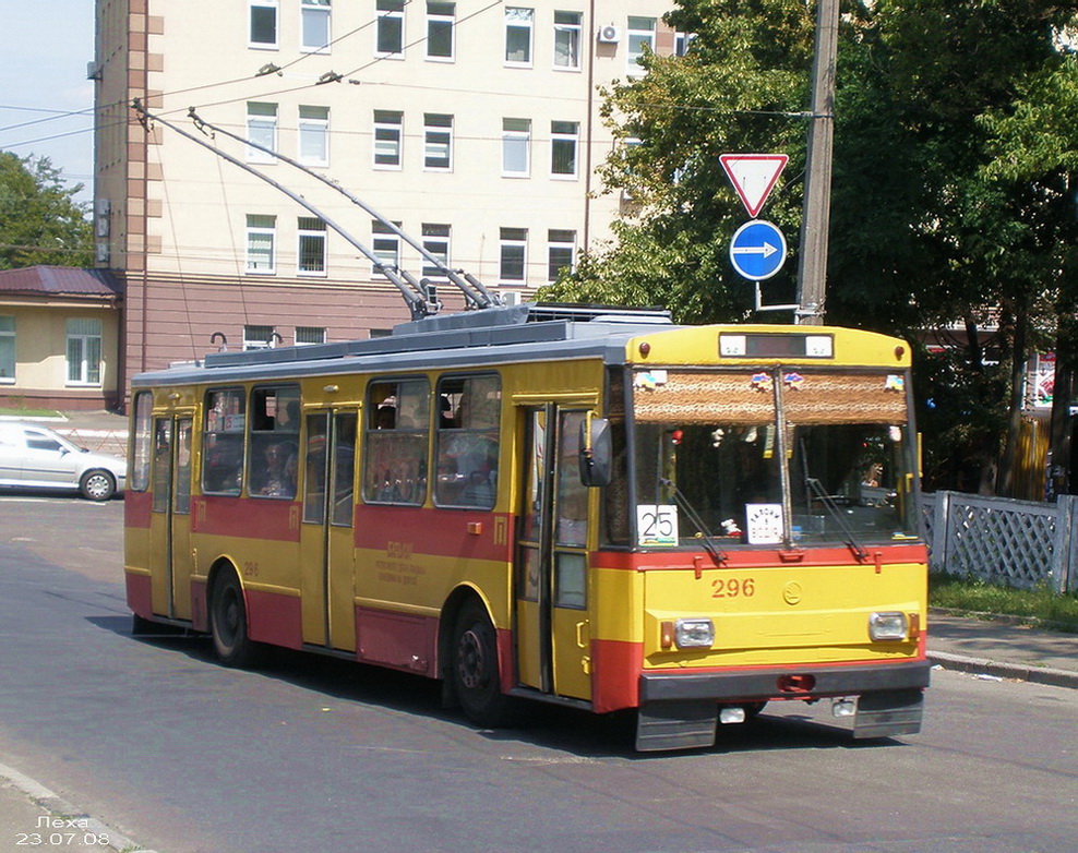 Киев, Škoda 14Tr02/6 № 296