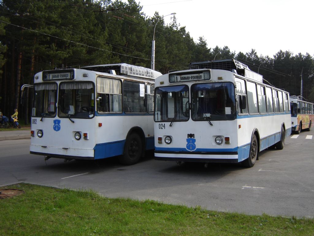 Брест, АКСМ 101 № 024; Брест, АКСМ 101А № 082; Брест — Разные фотографии